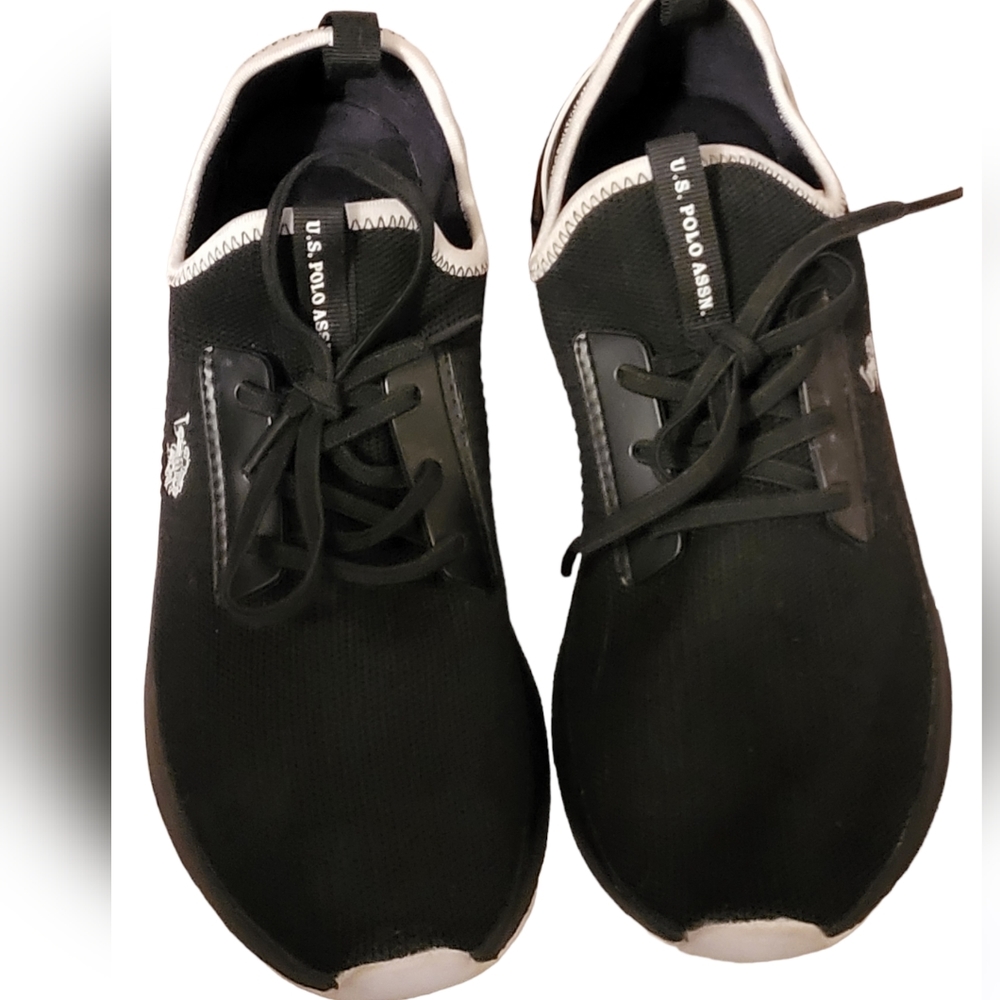U.S. Polo Assn. Black White Slip On Size 8.5 Men's Shoes Laces Flaws Creasing